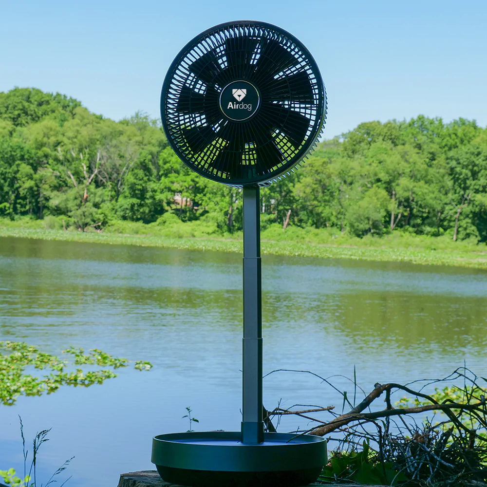 Kronos Battery-Powered Folding Fan